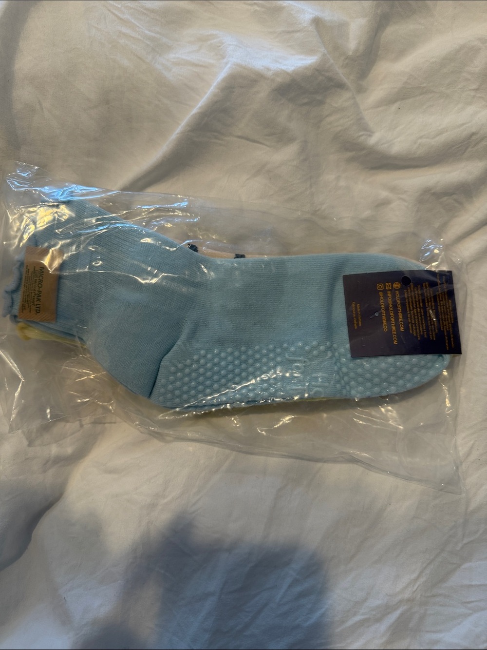Hold for Three Ruffle Pilates Socks - Picture 3 of 5